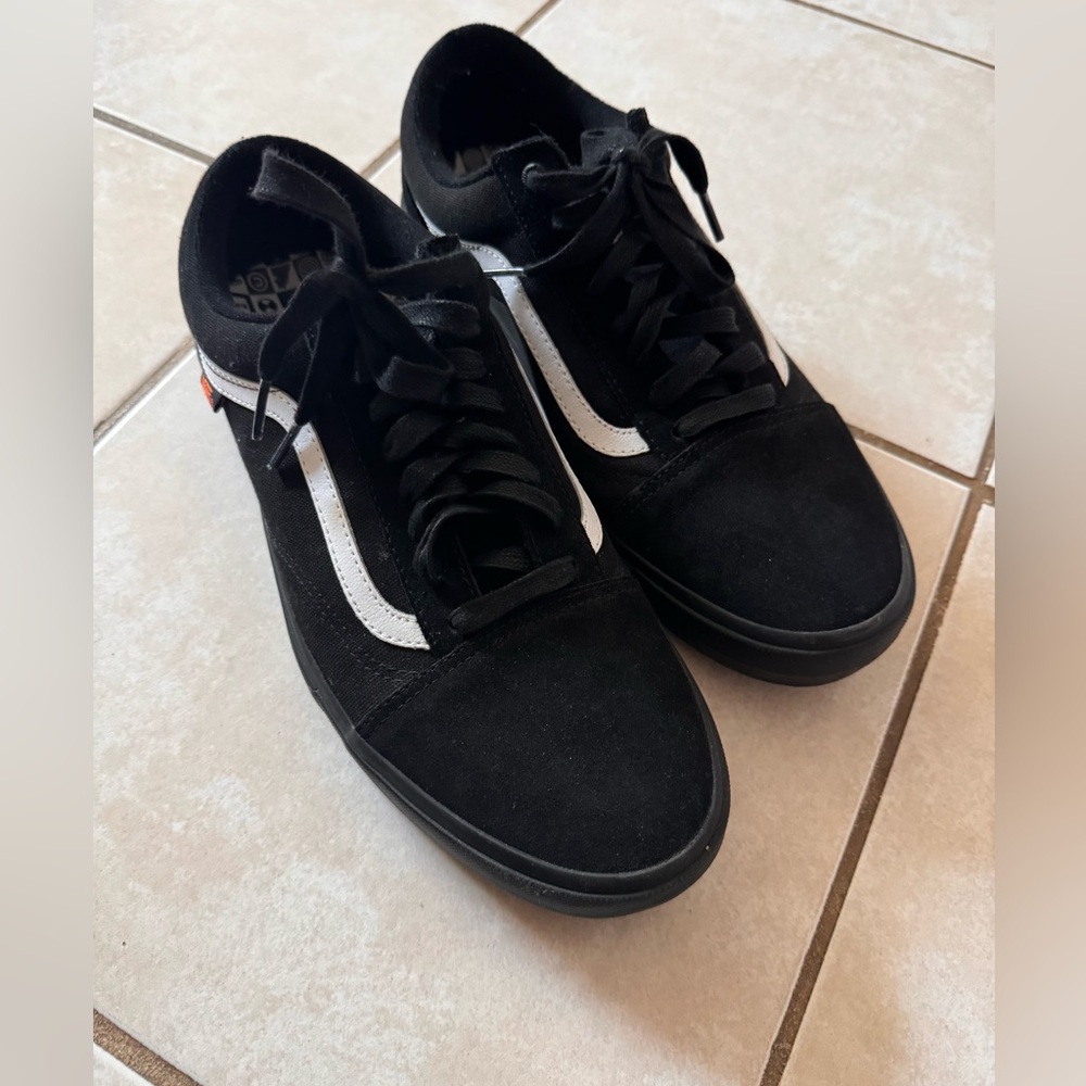 Vans shoes size 12